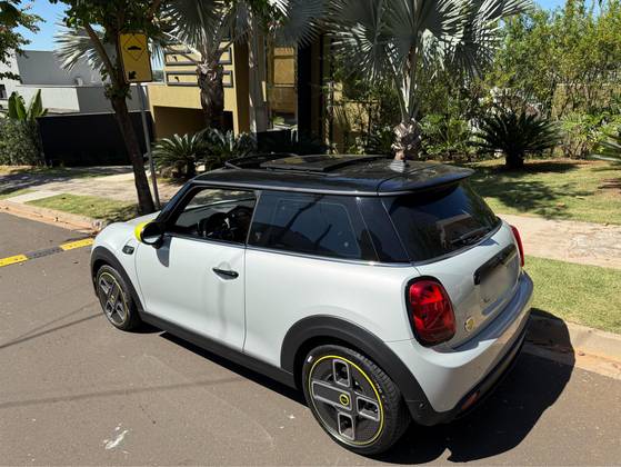 MINI COOPER SE SPORT 2P ELÉTRICO